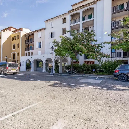 Les Marines-28 By Interhome Апартаменты La Foux (Var)